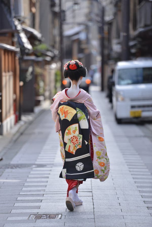 津田楼＞花見小路に佇む“五感で京都を楽しむ”空間｜京都市東山区のおすすめグルメなら旅色