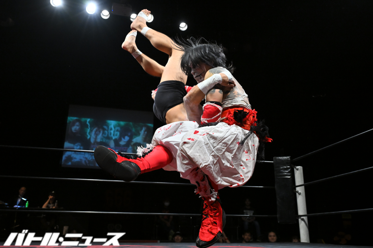 全日本プロレス】丸藤正道が宮原健斗を破り、チャンピオン・カーニバル初優勝！三冠ベルトをかけて再戦を要求！＜4.30後楽園大会＞ | プロレスTODAY