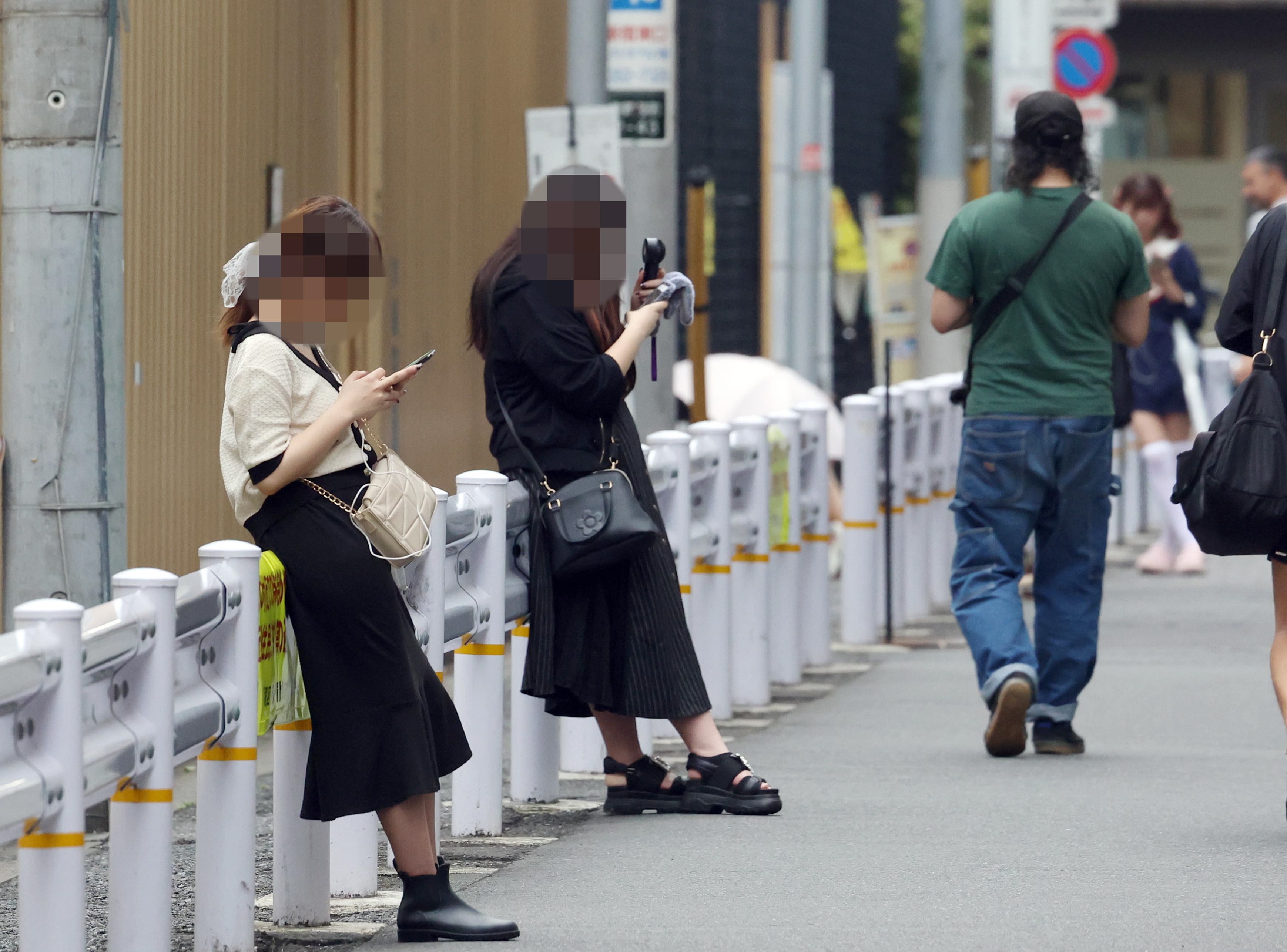 家族との日本旅行の合間に“立ちんぼ”を買いに来る外国人男性――同世代Dが見た歌舞伎町“立ちんぼ”の変遷と観光地化  #ydocs（フジテレビドキュメンタリー）