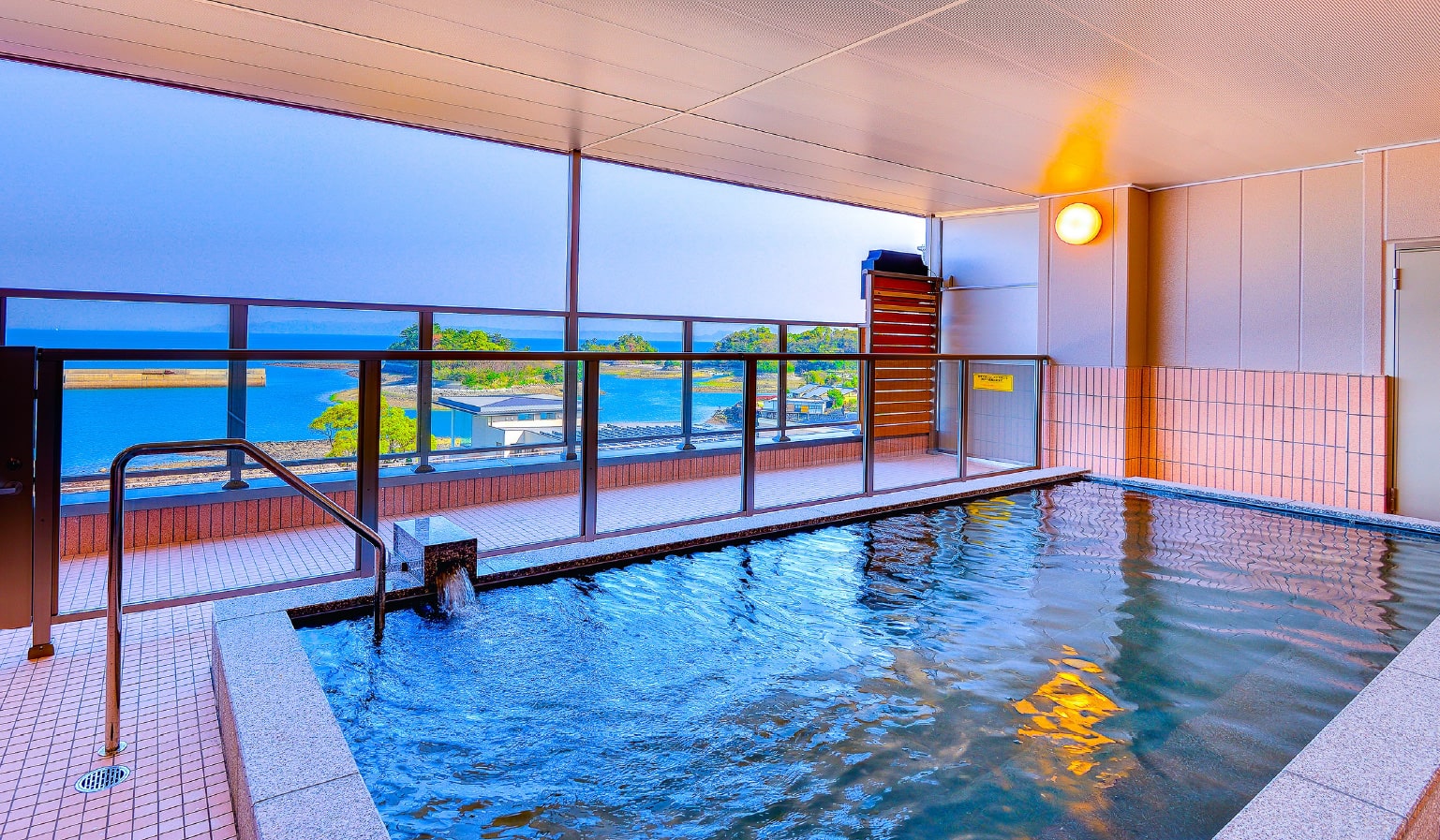 ＴＳＵＢＯＭＩ ｌｕｘｕｒｙ Ｉｎｎ 島原別邸