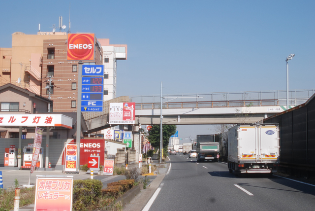 埼玉県川口市122号線沿いのラブホテル「ホテルIKOI」。露天風呂やサウナ、コテージで癒しを提供。