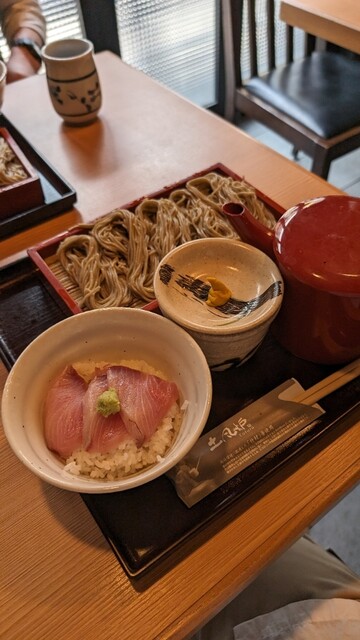 御徒町駅おりてすぐ！刺身と焼魚とフライの豪華定食ランチ「新潟佐渡島 両津港直送 土風炉」 | したぷら