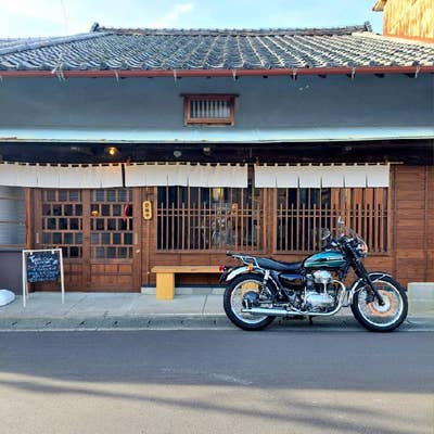 南森町・天神橋筋一丁目の古民家カフェ『 kaico cafe(カイコカフェ)』は中庭や畳もあって蔵まである？！ |