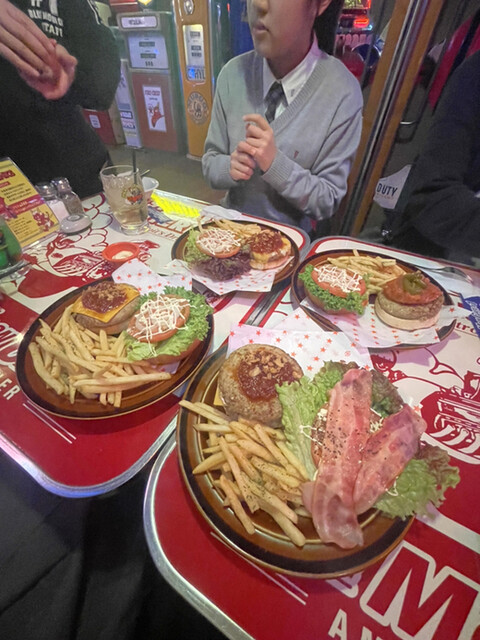 ブルームーン・カフェ 中町店＠広島市中区袋町エリア |