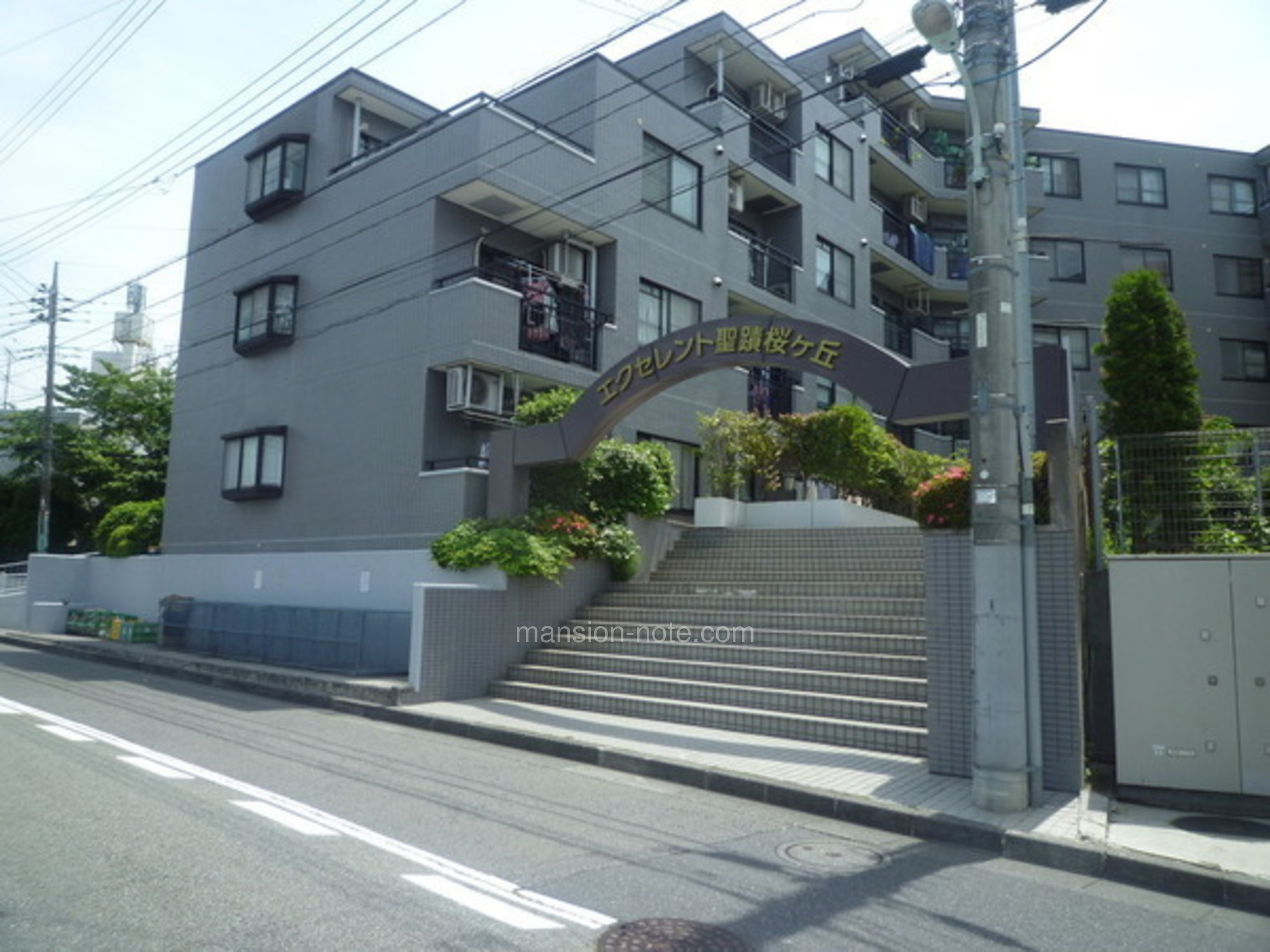 ライオンズマンション聖蹟桜ヶ丘の建物情報/東京都多摩市連光寺１丁目｜【アットホーム】建物ライブラリー｜不動産・物件・住宅情報