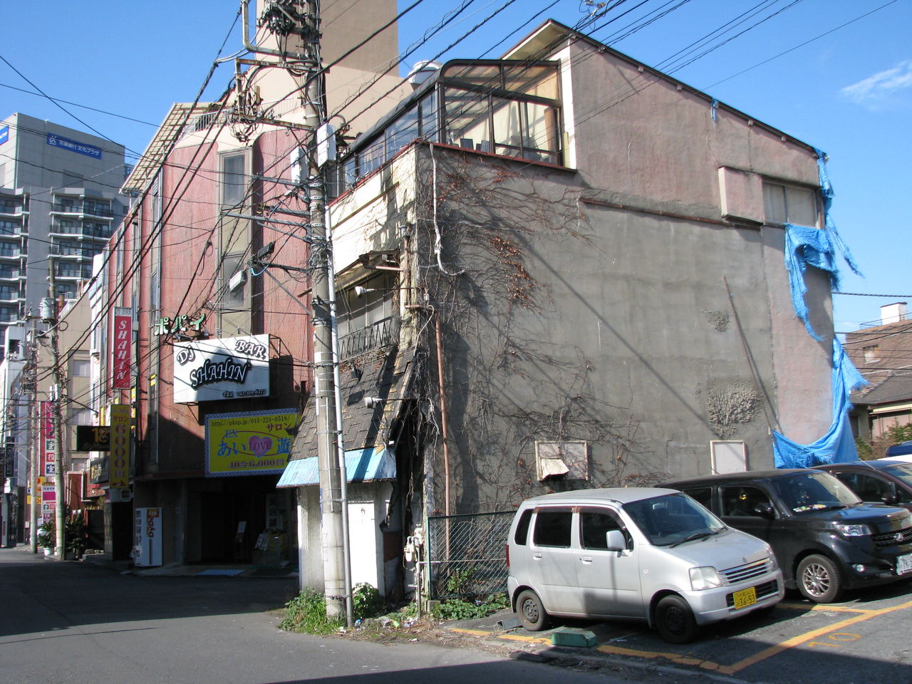 千葉県千葉市、歯抜け歓楽街とコリアタウンの栄町 : 散歩と旅ときどき温泉