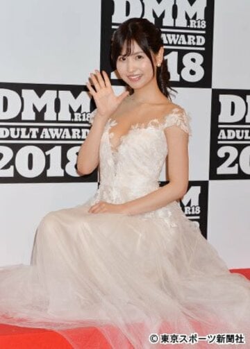 DMM.R18アダルトアワード2016】 新人女優賞に -