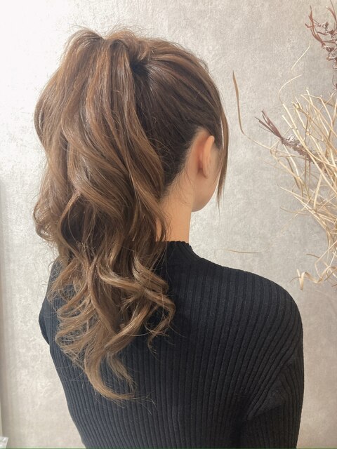 絶対に失敗しないポニーテールの可愛いヘアアレンジ方法