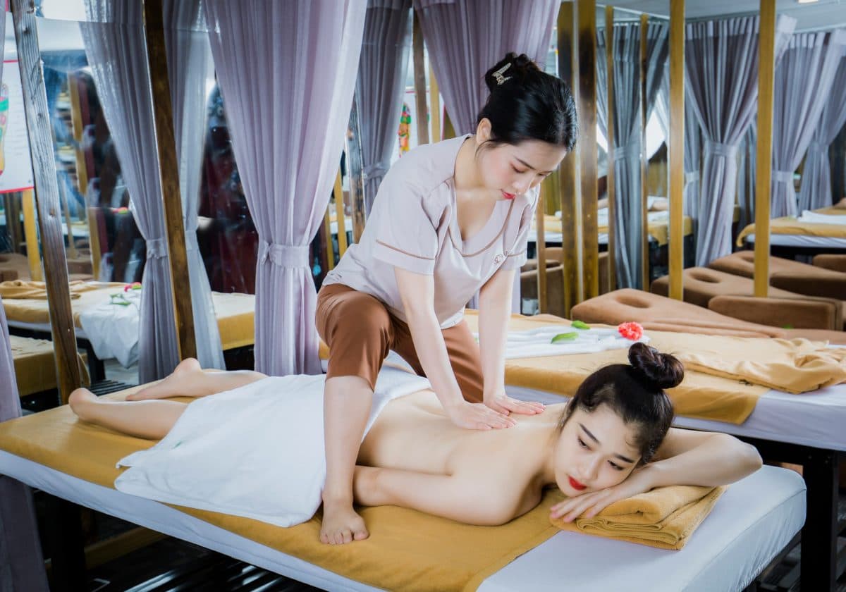 ベトナム】ハノイのVIPサウナ風俗・ブルービップマッサージ（Blue VIP Massage）を体験！女の子は可愛くなかった｜【ビン旅night】