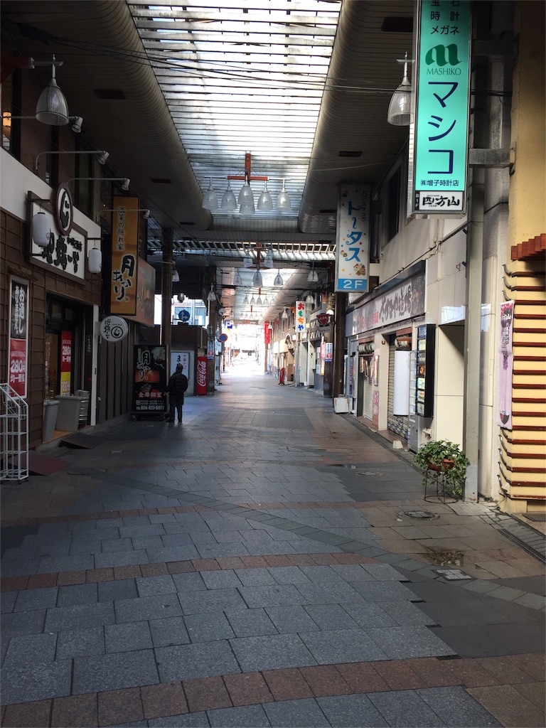 本日の銭湯】石川町『恵びす温泉』。ハッテン場 である事は気付いてたけど、サウナで露骨に誘い、ミスト個室でしっぽりされるとは。今夜は小熊ちゃん揃いだとは思ってたけれどね。連休だし。#photobybozzo