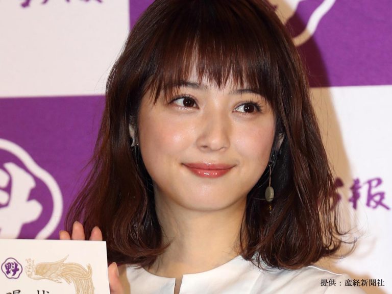 セックス依存症”の妻に 佐々木希、出演決意の理由明かす＜雨が降ると君は優しい＞ - モデルプレス