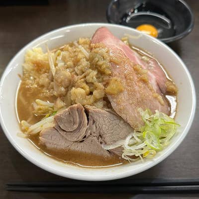 店舗紹介 | 焼肉くるとん タレ焼肉と包み野菜の専門店