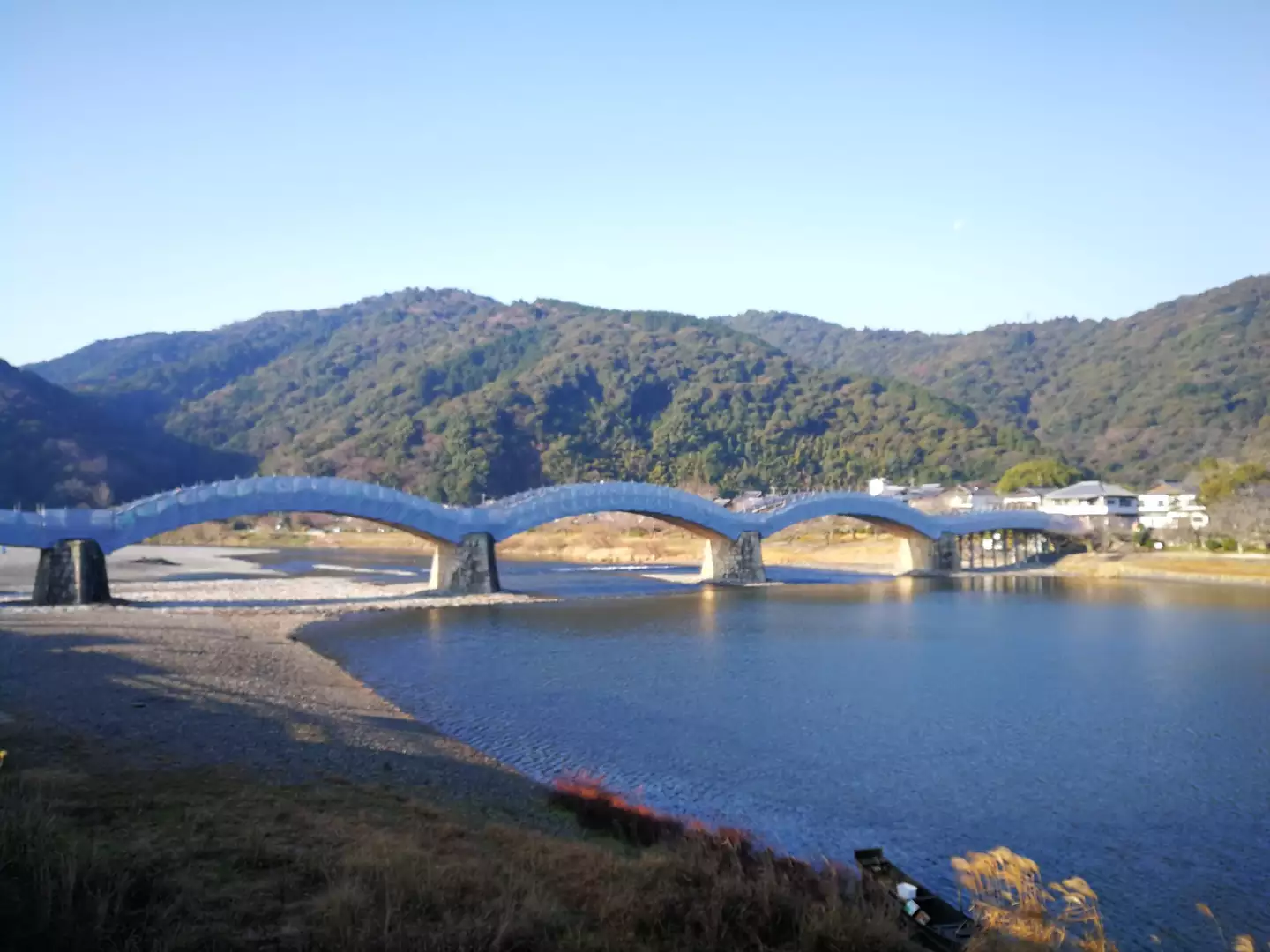 生徒館第一等 海軍兵学校岩国分校 210分隊第75期△古本/表紙天地小口にスレ微シミ有/戦記/戦争資料/太平洋戦争/空母・雲龍/ニューギニア(戦記、ミリタリー)｜売買されたオークション情報、Yahoo!オークション(旧ヤフオク!)  の商品情報をアーカイブ公開