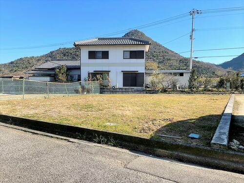 旅する蝶・アサギマダラが舞う里、善通寺市吉原町 | 特集・モデルコース |