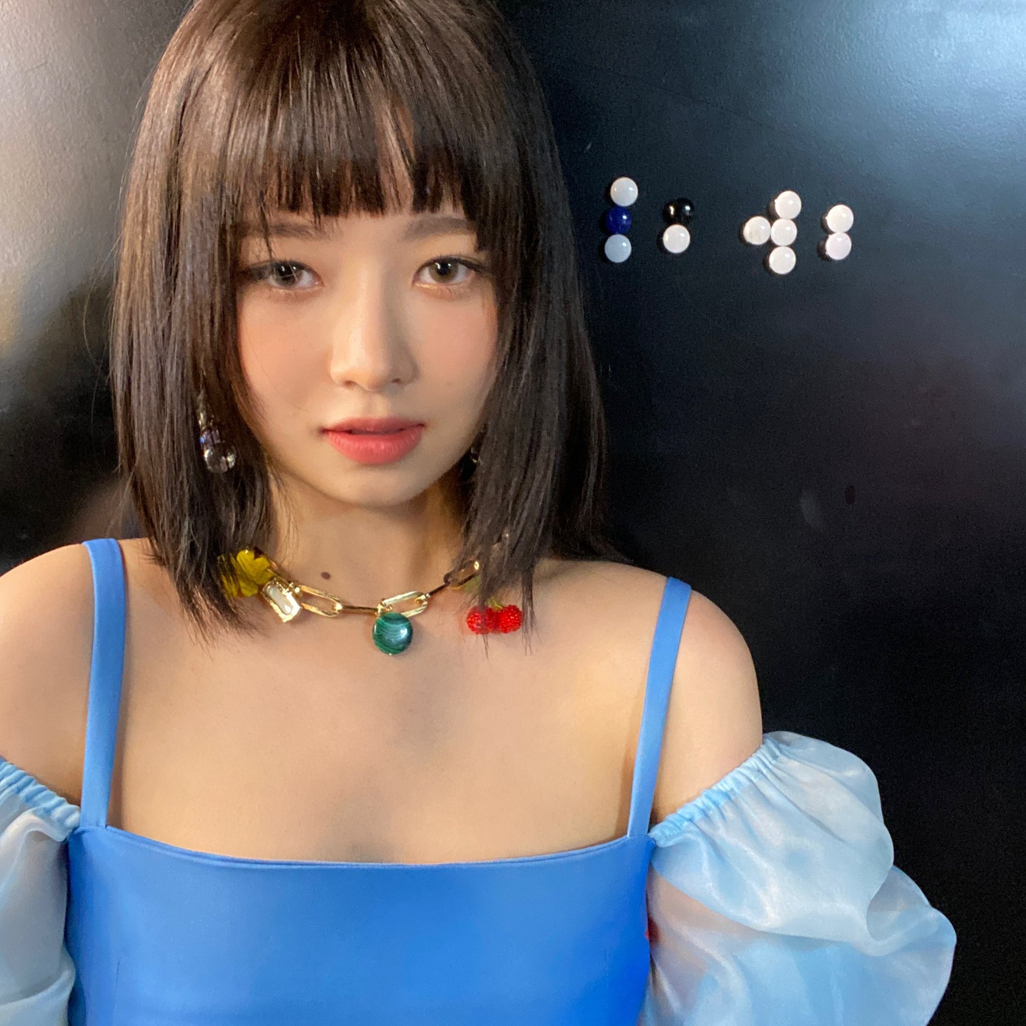 衝撃】今最注目のアイドル「IVE」の日本人レイちゃん(17歳)のおっぱいがすごすぎるとわいの中で話題に : アイドル・女子アナ画像☆吟じます