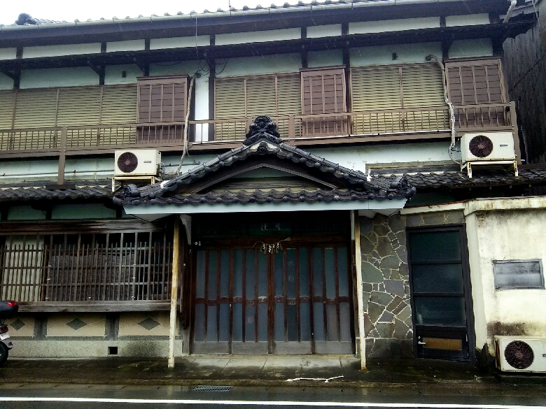 小池遊郭（有楽荘） -愛知県- | KURUWA.PHOTO｜遊郭・遊廓・赤線・カフェー建築写真