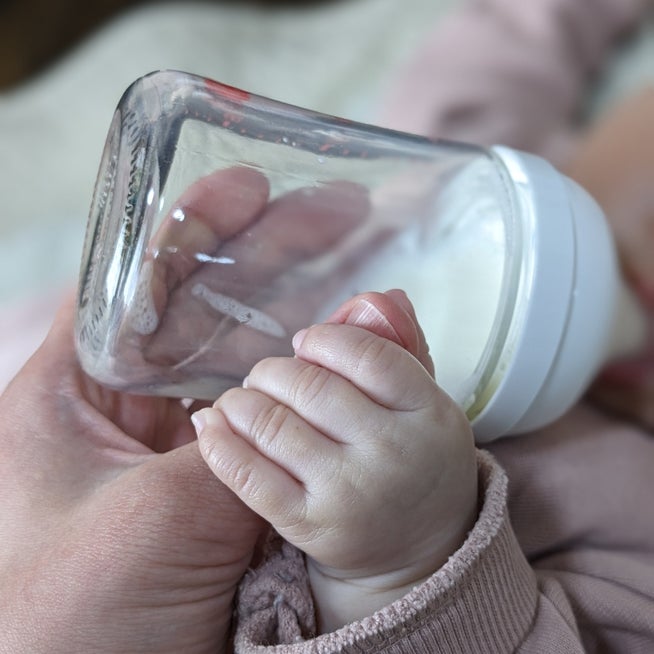 ごめんね…気が付かなくて」生後9カ月、便がゆるいなと思っていたら？(2020年11月7日)｜ウーマンエキサイト(1/2)