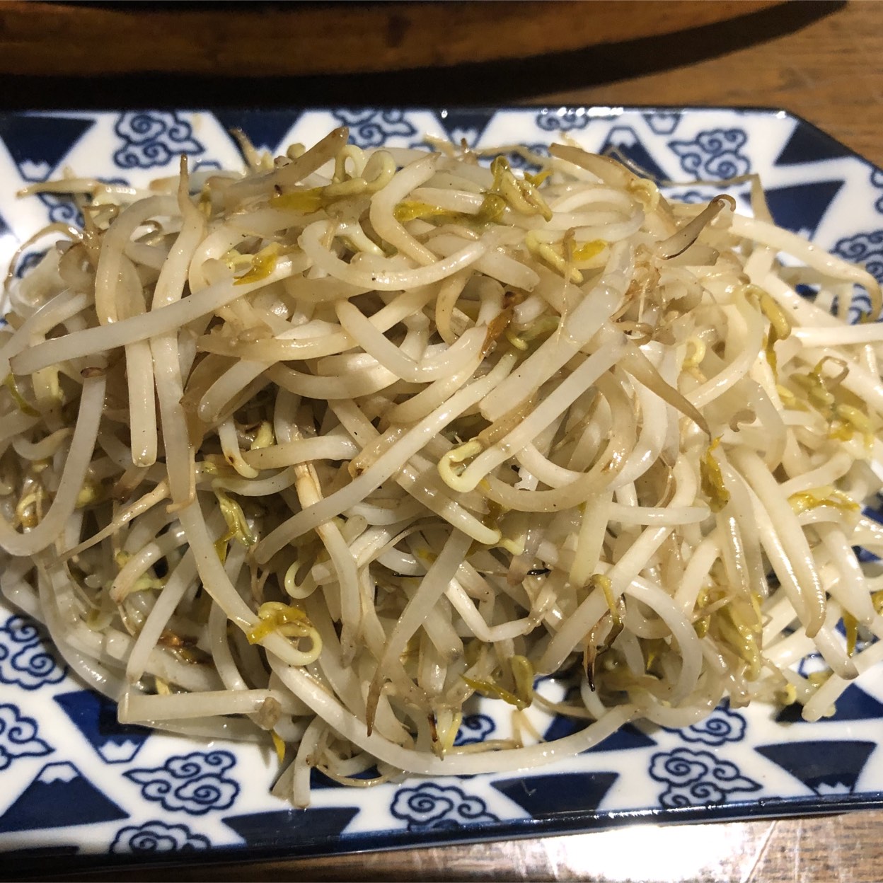 居酒屋のチャンポンがもう野菜マウンテン ランチも大満足の電車通り沿い「五郎八（いろは）」 | 肥後ジャーナル