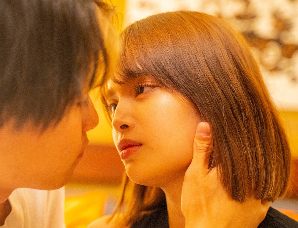 激しいキス」vs「優しいキス」 男女間で好みに大きな差が… – fumumu