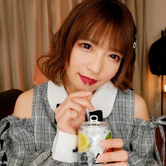 悲報】麻里梨夏が引退へ「撮影を通して色んな感情を知る事が出来て、私の人生の中で一番の青春を送れました。」 – AV女優2chまとめ