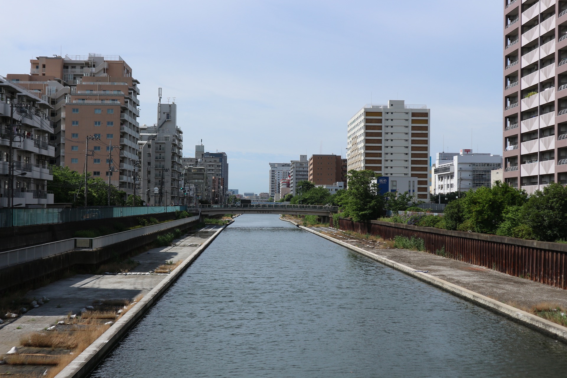 最初は地べたにマットのみだった」生みの親が語る「ハプニングバー」誕生秘話…名前の由来、売上、罪の意識の有無を聞いた(集英社オンライン) - goo 