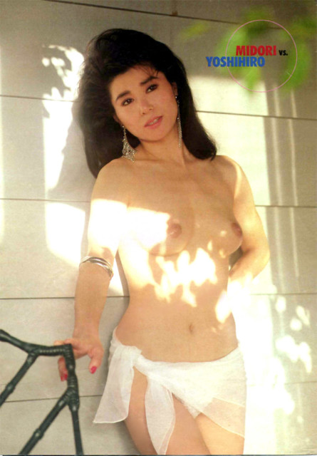 中古】小松みどりNUDE写真集 ノンシャラン 野村誠一撮影 MOMOCO特編